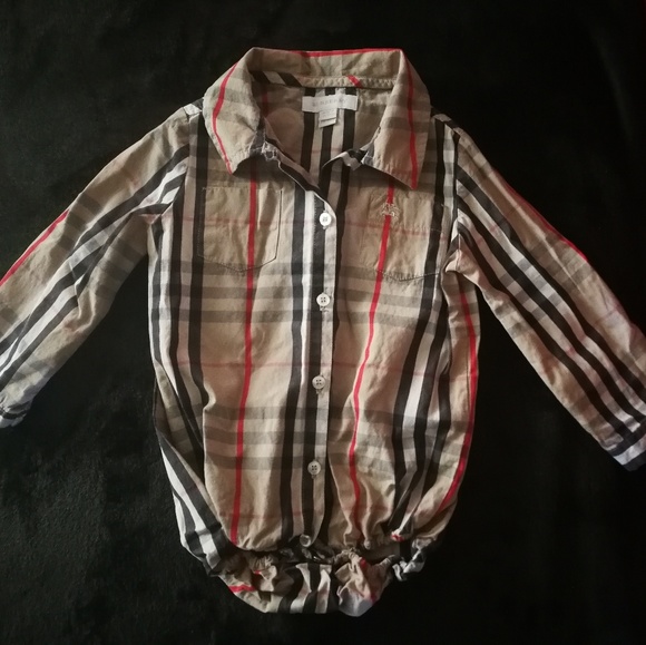 Burberry Onesie Nova Check Unisex 18 months - Picture 1 of 6